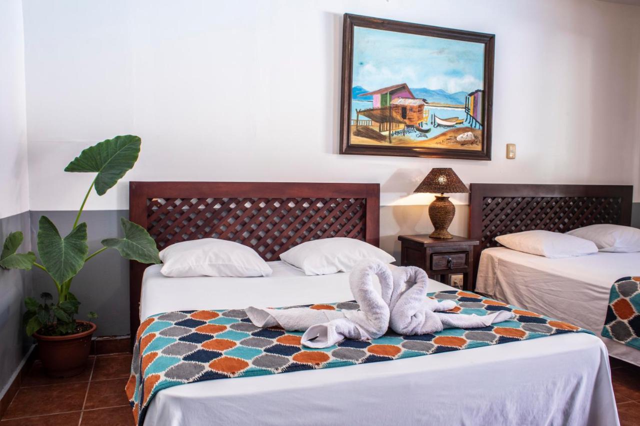 Hotel Hacienda Del Mar Puerto Carrillo Bagian luar foto