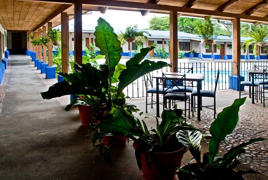 Hotel Hacienda Del Mar Puerto Carrillo Ruang foto